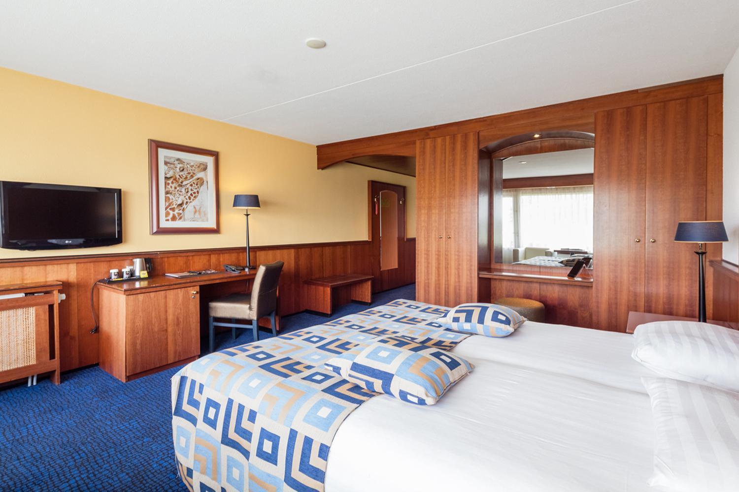 Nieuw-Amsterdam Van Der Valk Hotel Emmen מראה חיצוני תמונה